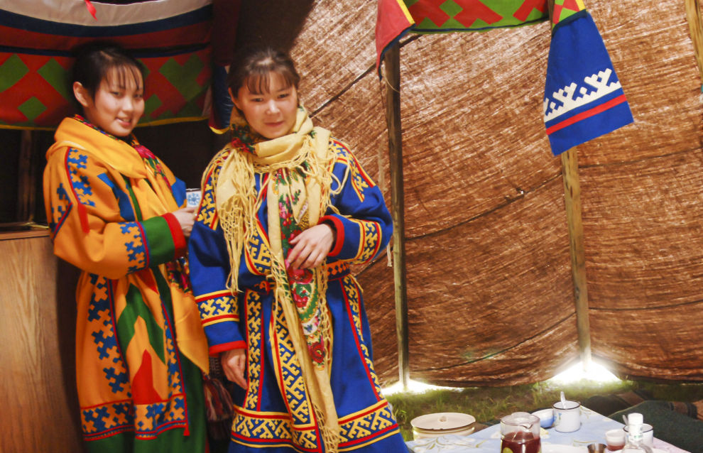 На Ямале начнут регистрировать выездные браки, заключённые по ненецким традициям