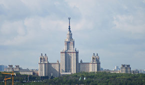 Главное здание Московского государственного университета им. М.В. Ломоносова