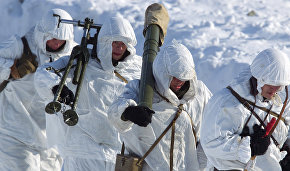 Арктическая бригада Северного флота РФ провела учения на острове Котельный
