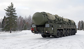Шойгу: ФЦП по развитию инфраструктуры в Арктике и ядерному оружию укрепят обороноспособность России