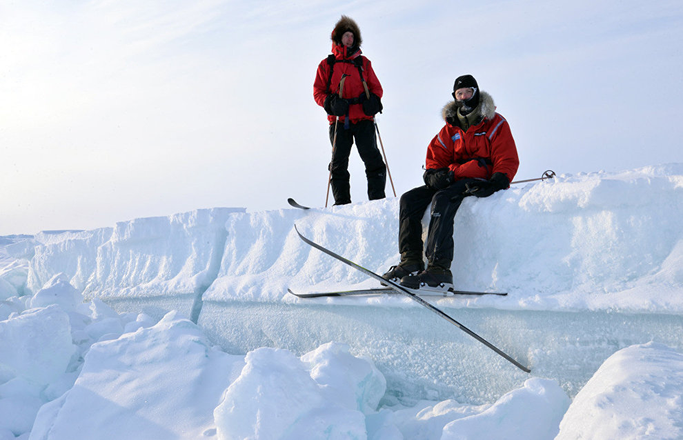 9th Skiing to the North Pole youth expedition