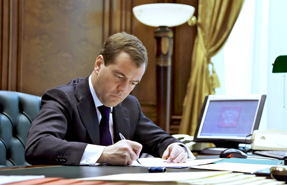 Dmitry Medvedev signs plan to hold Year of Environment in 2017