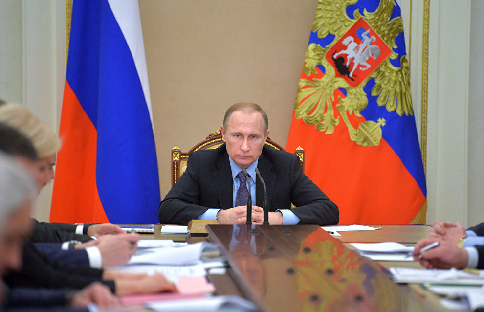 Putin to discuss Russian Arctic development at a government meeting on September 7