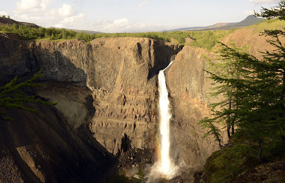 Upper Kanda Falls, 108 meters