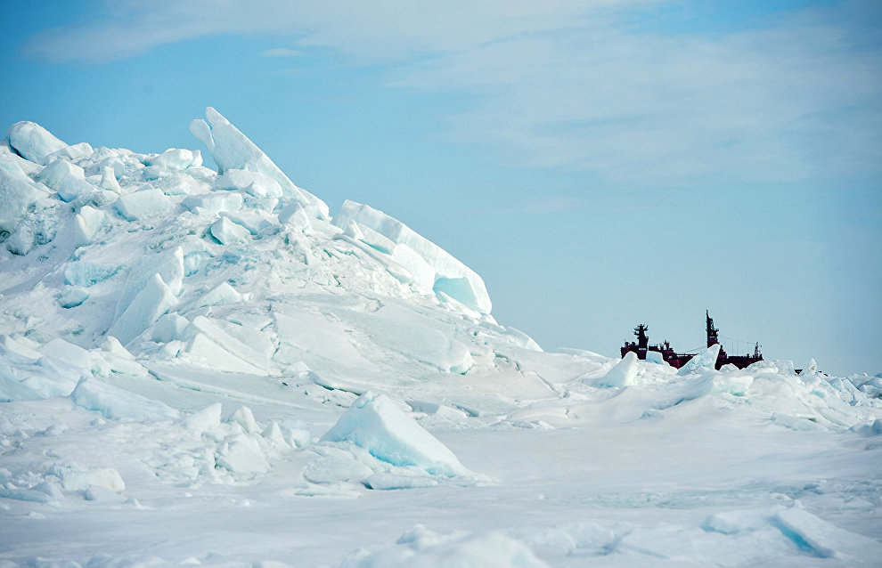 Экипажи ледоколов встретят Новый год в Арктике