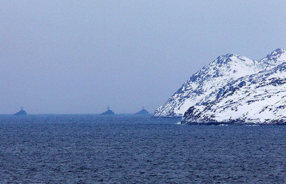 Северный флот завершил учения по защите арктических территорий РФ и акватории СМП

