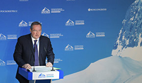 Рогозин: К 2022 году Россия может увеличить загрузку Севморпути до 40 млн т грузов