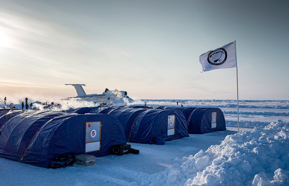 Aerospace Forces’ military and transport aviation carry polar explorers and cargo to the Barneo station