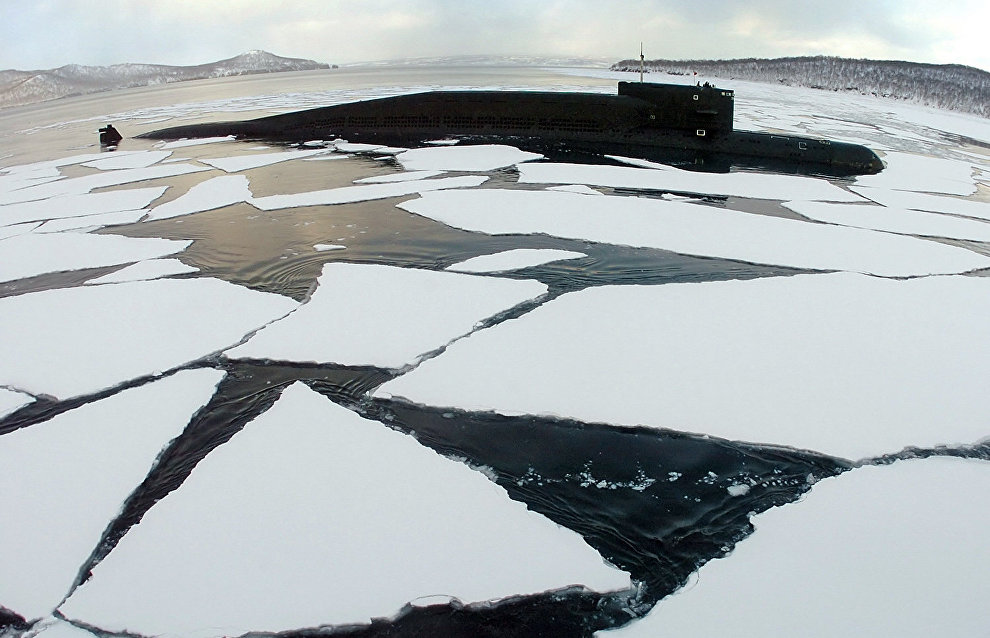 Russian submarine sub-ice navigation drills in the Arctic