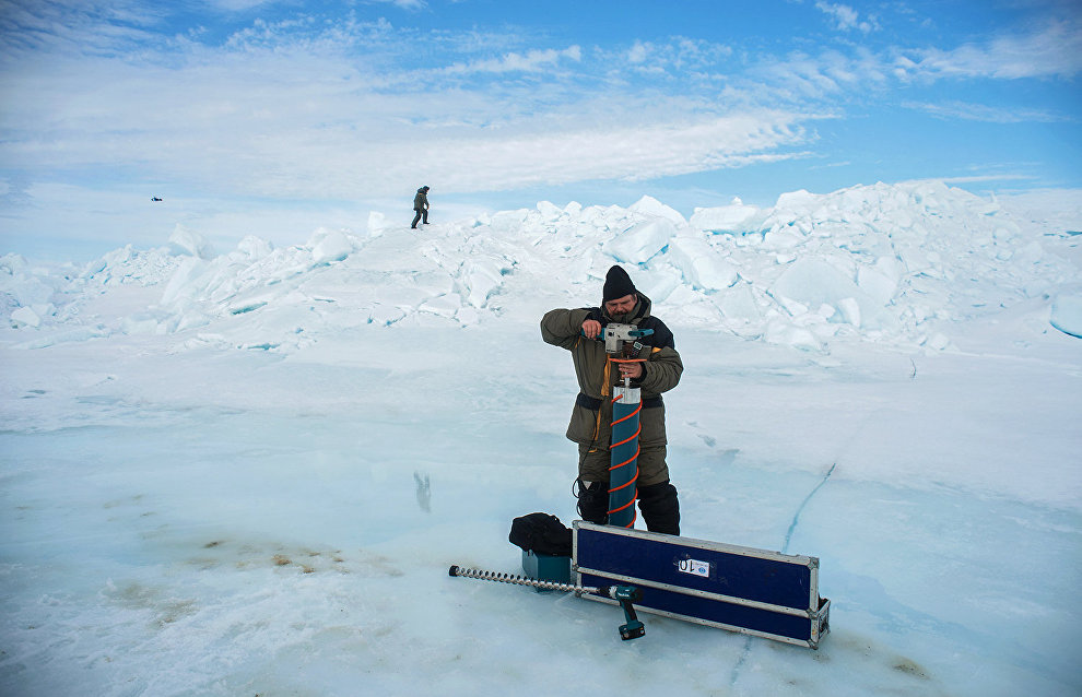Совет Федерации проверит бюджетные траты на исследование Арктики и Антарктики