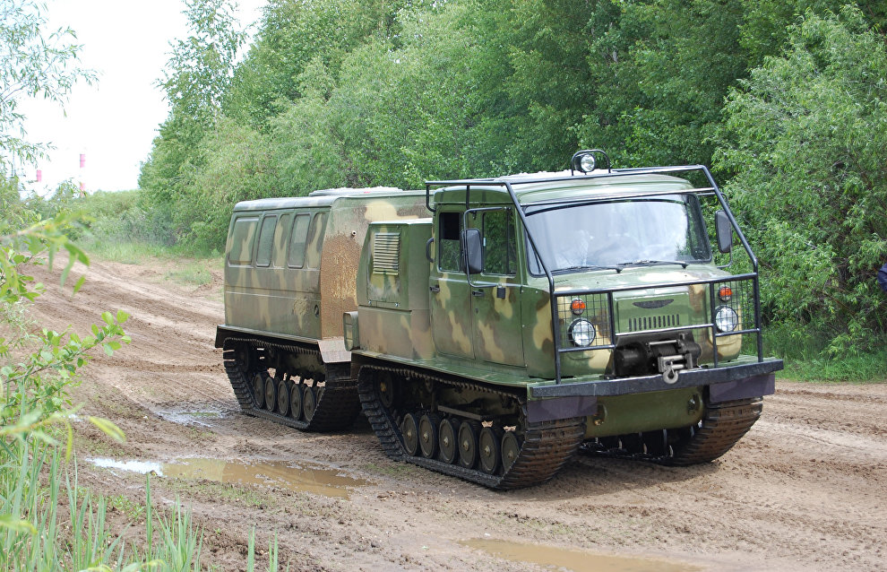 New GAZ-3344-20 Aleut amphibious articulated all-terrain vehicles