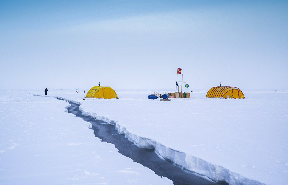 Школьники Москвы продолжат научные исследования у Северного полюса в 2019 году