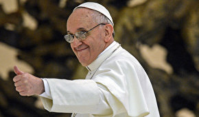 Папа Франциск стал «Почетным капитаном» хоккейной игры «Последний матч на северном полюсе»