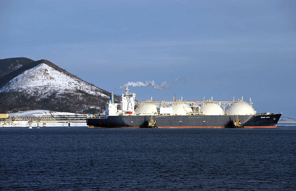 Zvezda Shipyard may build 14 LNG carriers for Novatek