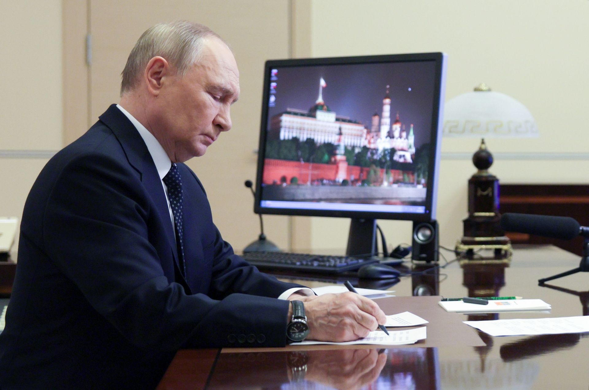 Президент РФ Владимир Путин - РИА Новости, 1920, 10.06.2025