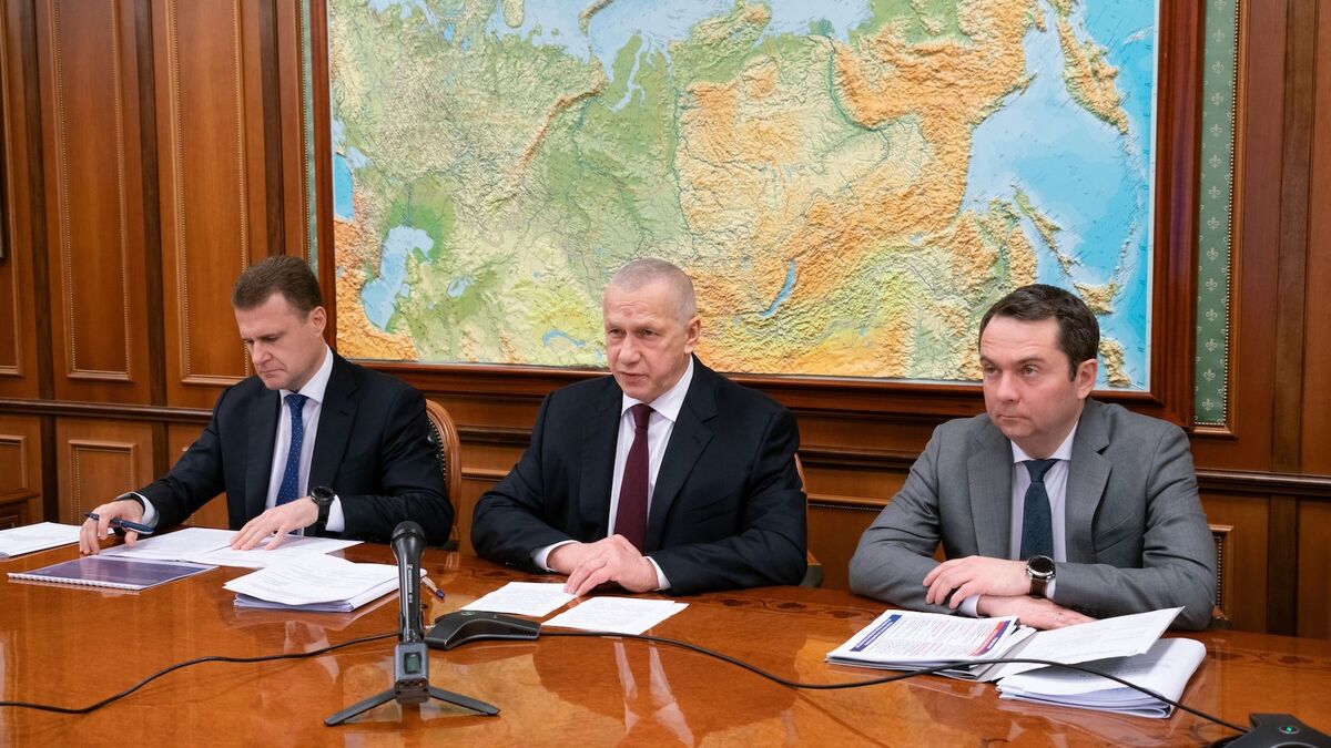 Совещание по комплексному развитию Арктики и ТТК в Москве