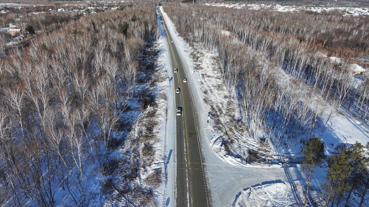 Обновлённая дорога к аэровокзалу