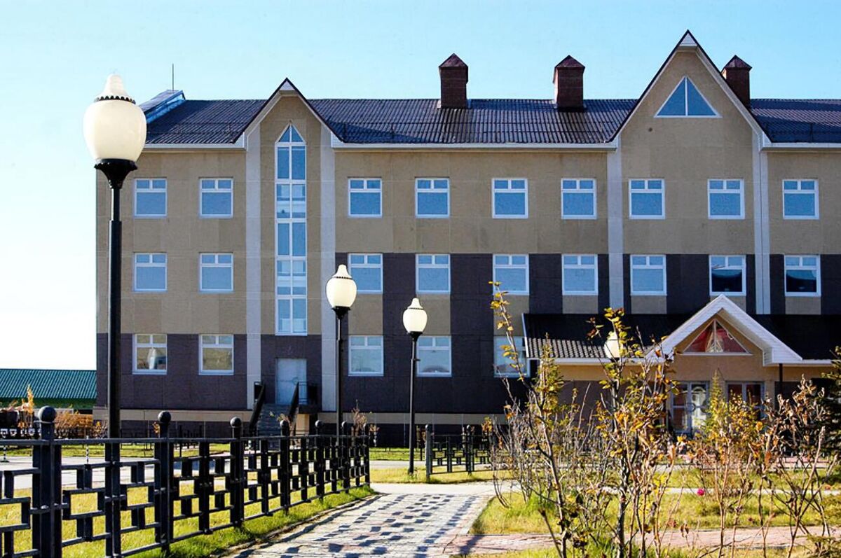 Яр-Салинская центральная районная больница имени Е.А.Кесельмана