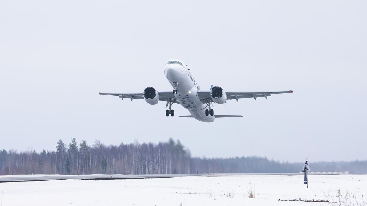 Cамолёт МС-21 проходит испытания в условиях естественного обледенения