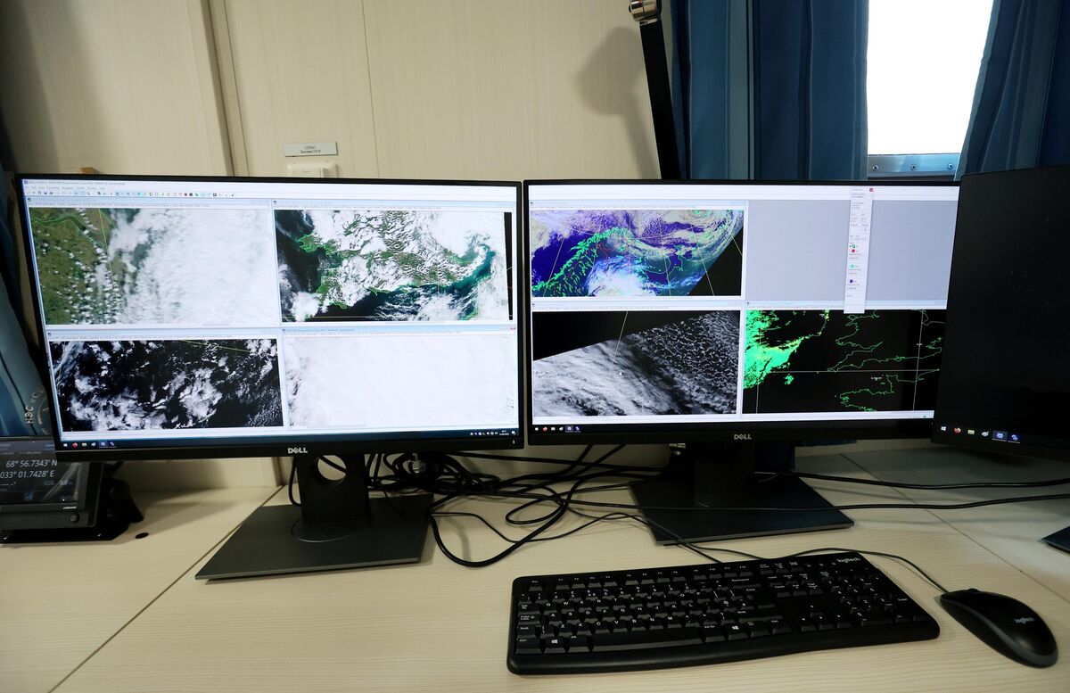 Лаборатория приема спутниковой гидрометеорологической информации