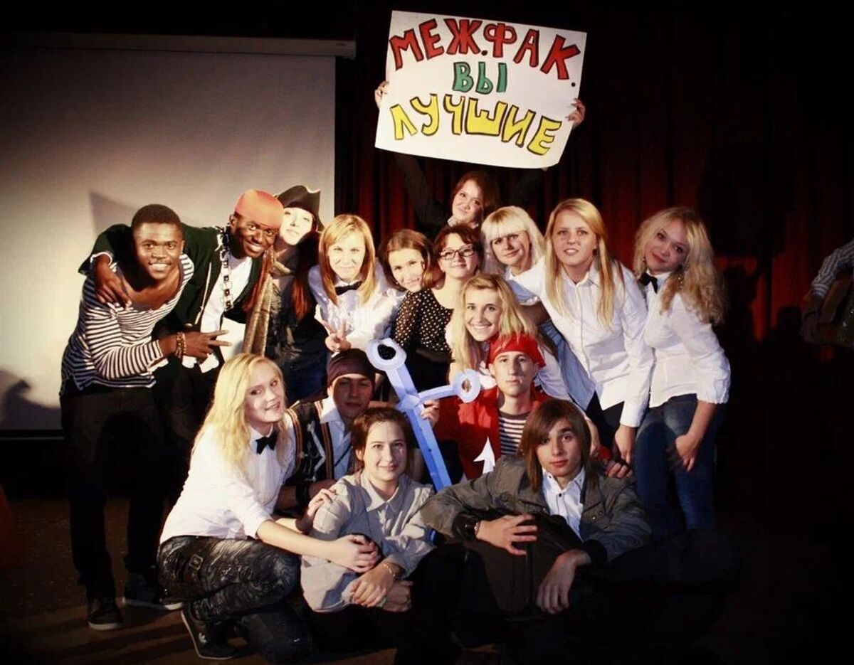 Студенческая жизнь Чарли в Воронеже