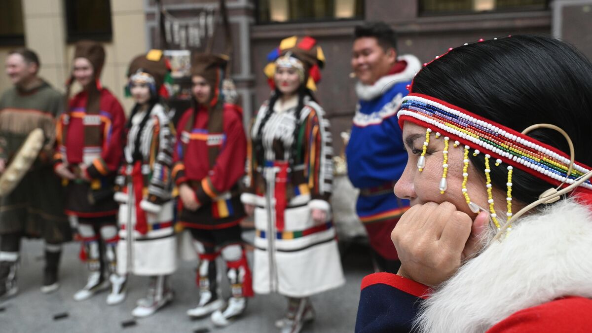 Празднование Дня коренных малочисленных народов России в здании МИД в Москве