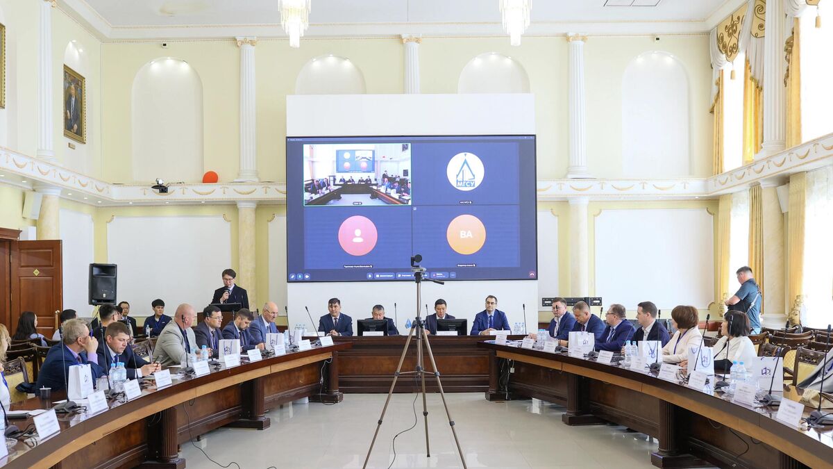 Презентация проекта научной школы Геотехническая инженерия в криолитозоне в Северо-Восточном федеральном университете имени М.К. Аммосова
