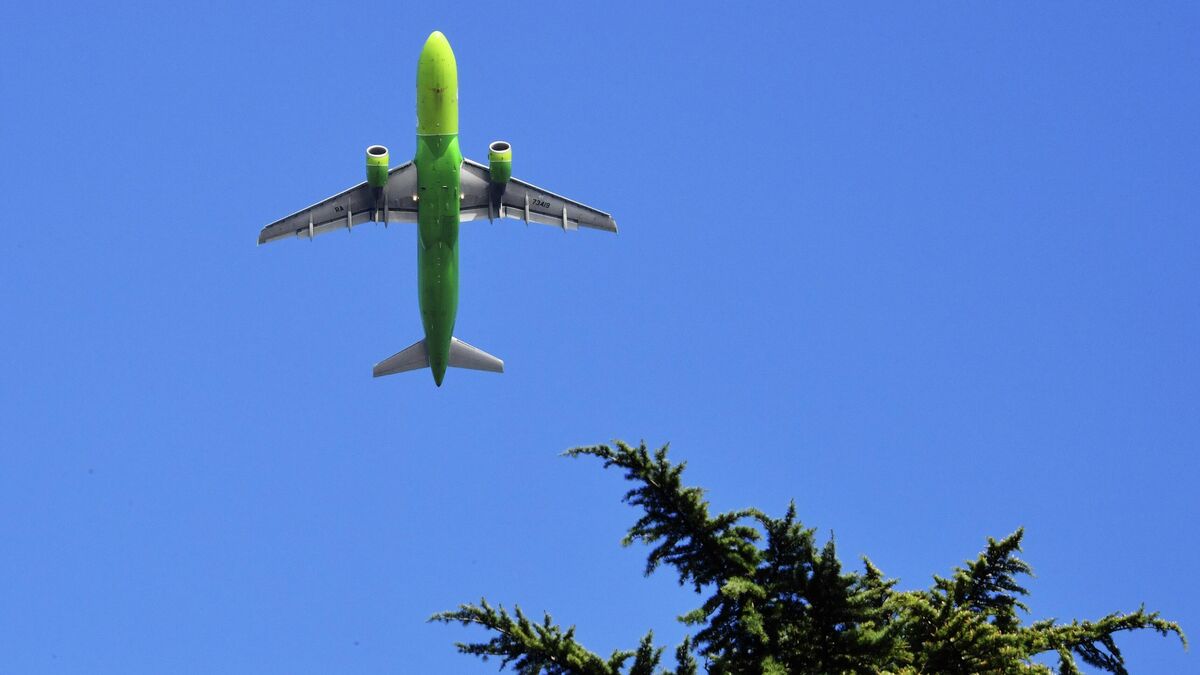 Самолет Airbus A320-214 авиакомпании S7 Airlines
