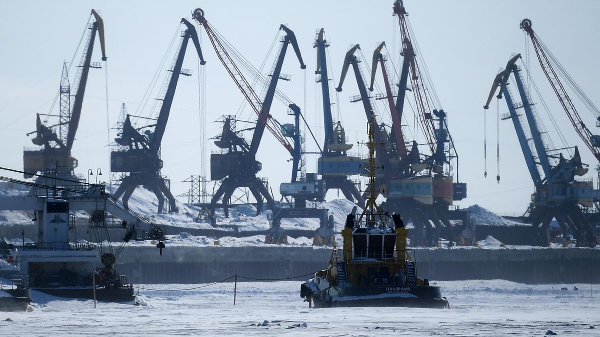 Морской порт Дудинка Морской порт Дудинка