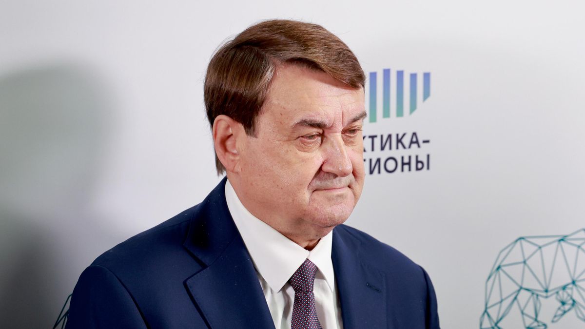 Советник Президента РФ, спецпредставитель Президента по международному сотрудничеству в сфере транспорта Игорь Левитин на IV Форуме Арктика – Регионы в Архангельске