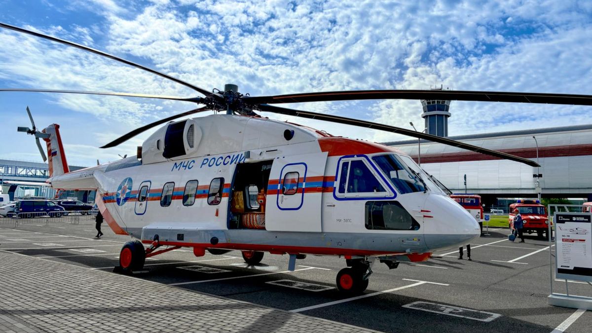 Арктический вертолёт Ми-38ПС