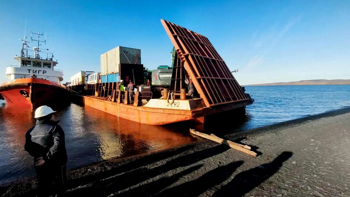 Старт строительства глубоководного грузового терминала Найба в Якутии
