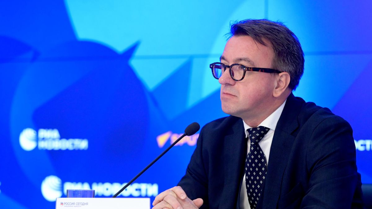 Директор департамента европейских проблем МИД РФ Владислав Масленников